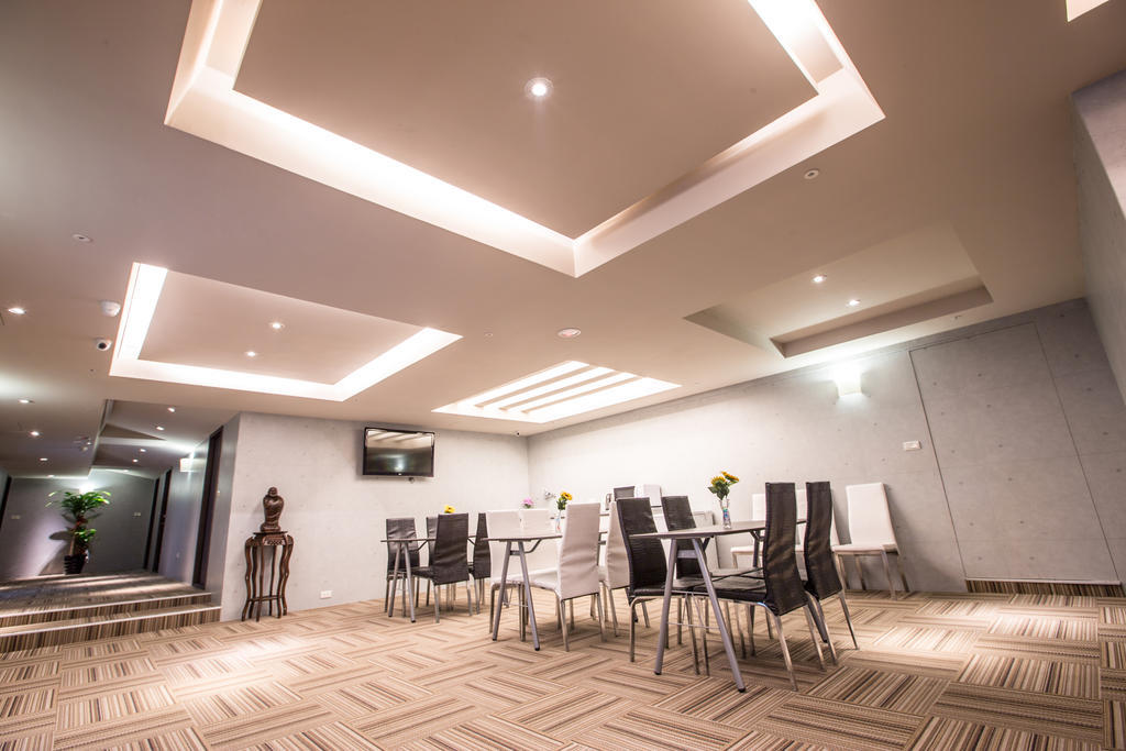 Sodamazon Business Hotel Чжунлі Екстер'єр фото