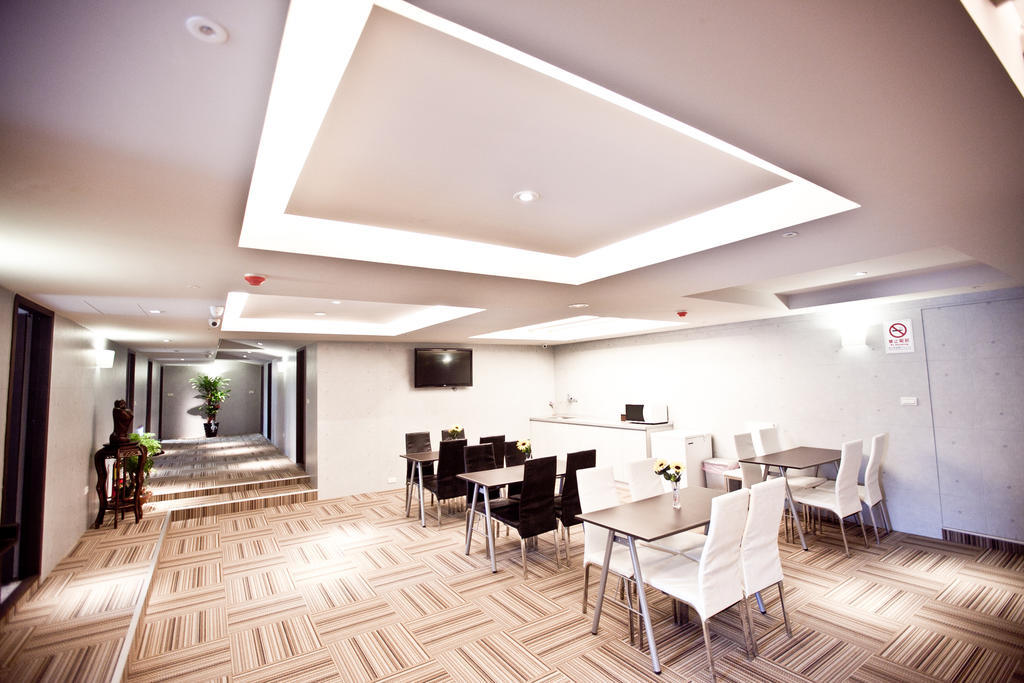 Sodamazon Business Hotel Чжунлі Екстер'єр фото